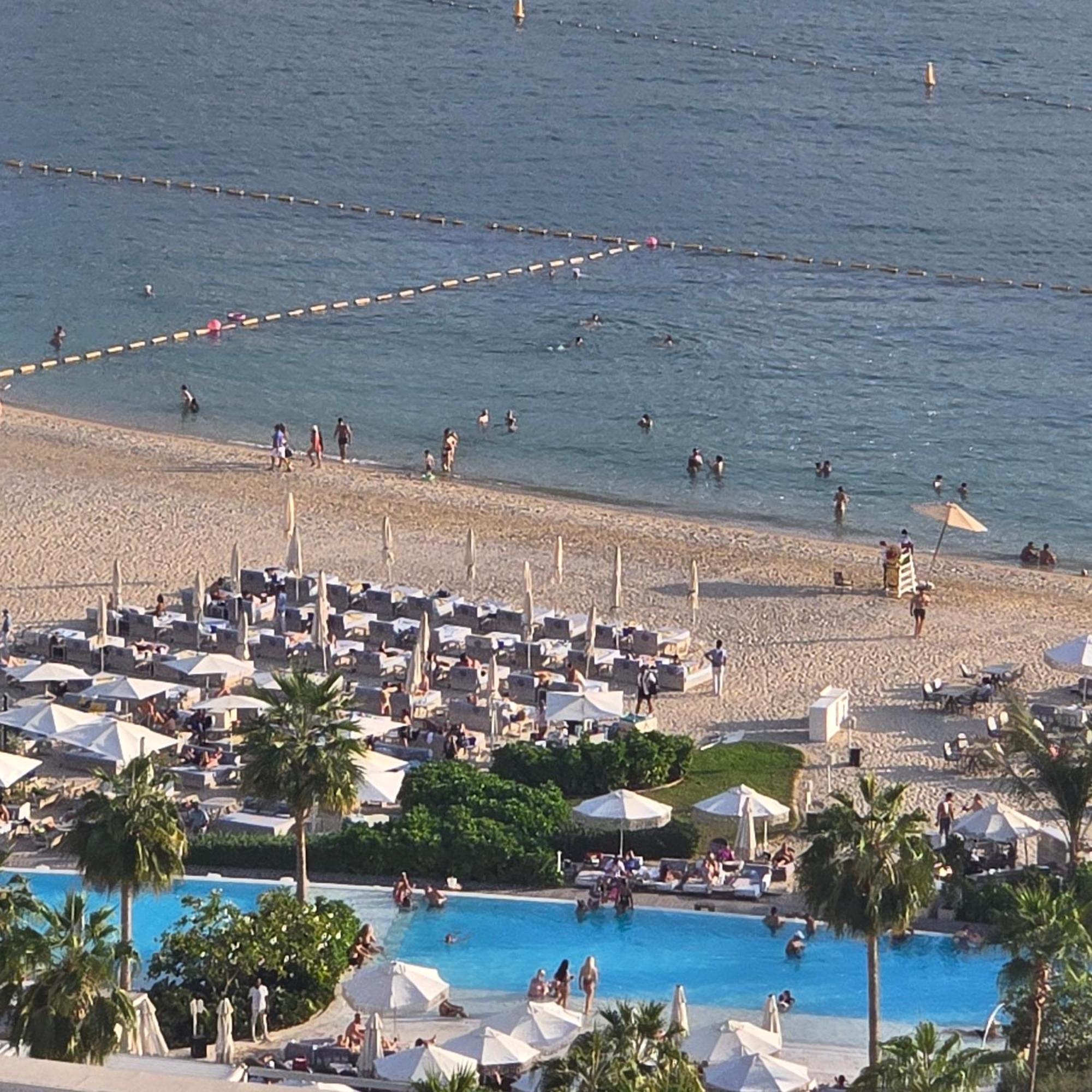 1 Bedroom 65M2, Infinity Pool, West Beach, Noise Insulation Дубай Екстериор снимка