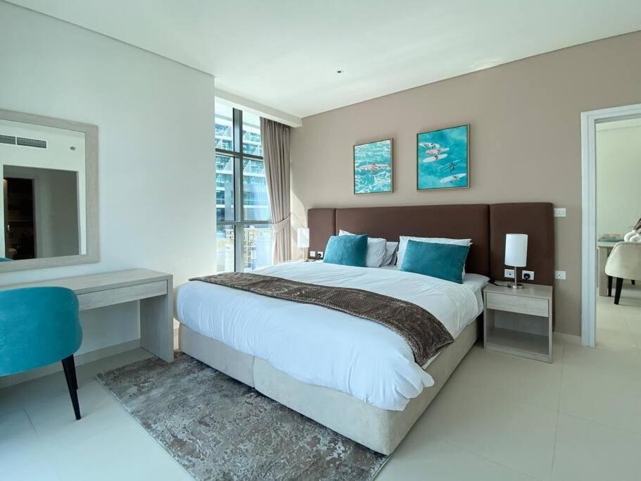 1 Bedroom 65M2, Infinity Pool, West Beach, Noise Insulation Дубай Екстериор снимка